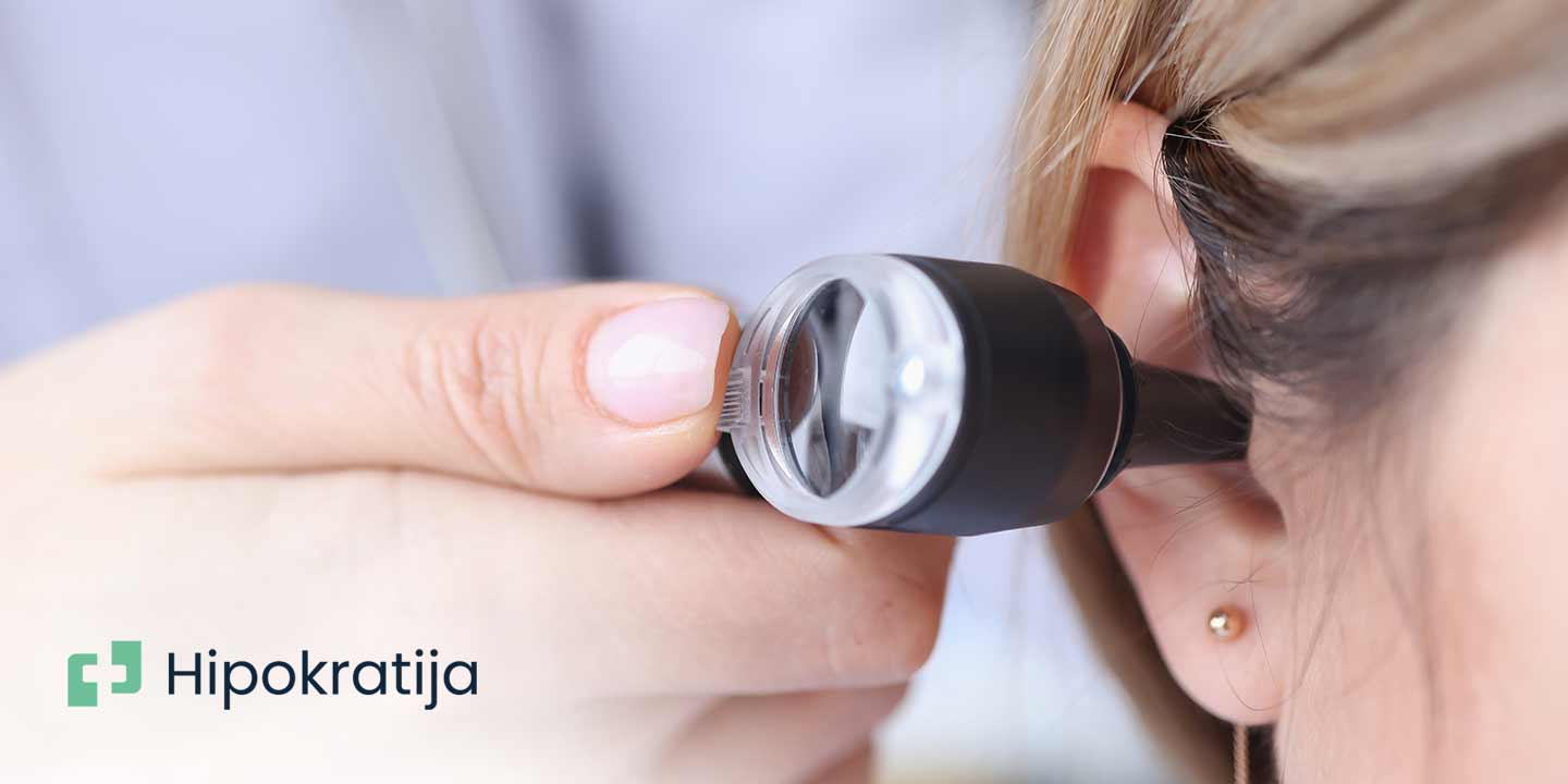 Cover Image for Bol u uhu - mogući uzroci, simptomi i lečenje